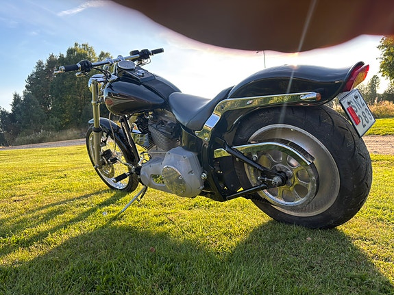 Harley-Davidson Softail Standard 4 of 5