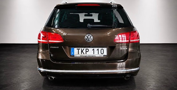 Volkswagen Passat 5 of 13