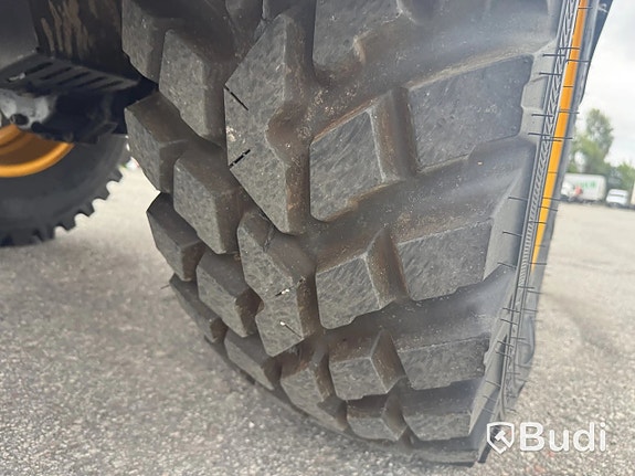 Hjullastare JCB 409 SV AG -2026 | Vikplog via auktion 27 of 27