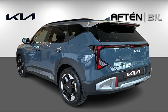 Kia Seltos 7 of 22