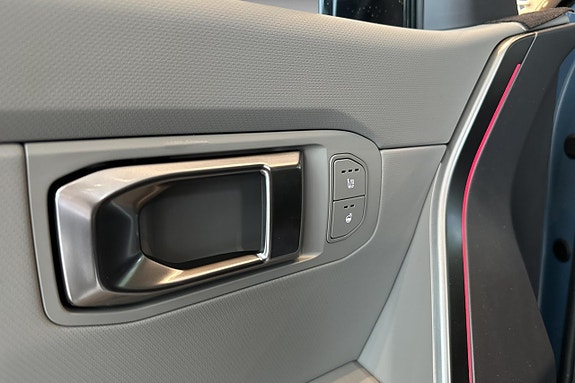 Kia Seltos 15 of 22