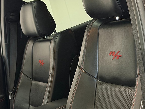 Dodge Durango 22 of 30