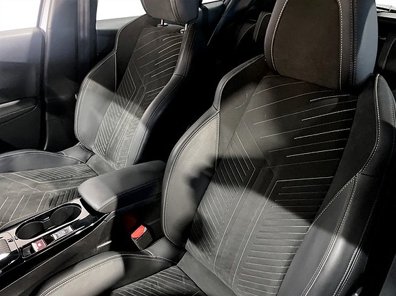 Peugeot 2008 5 of 15