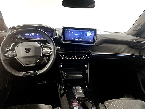 Peugeot 2008 6 of 15