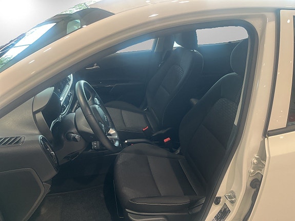 Kia Picanto 8 of 14