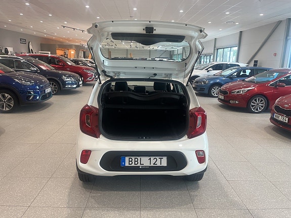 Kia Picanto 14 of 14