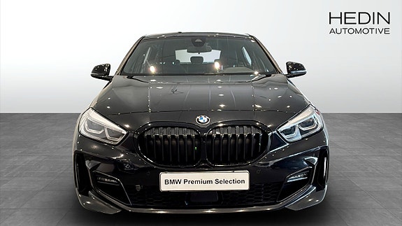BMW 118i 8 of 9