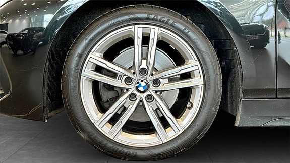BMW 118i 9 of 9