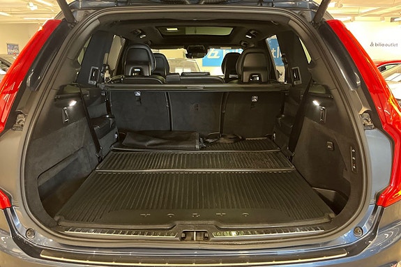 Volvo XC90 27 of 30