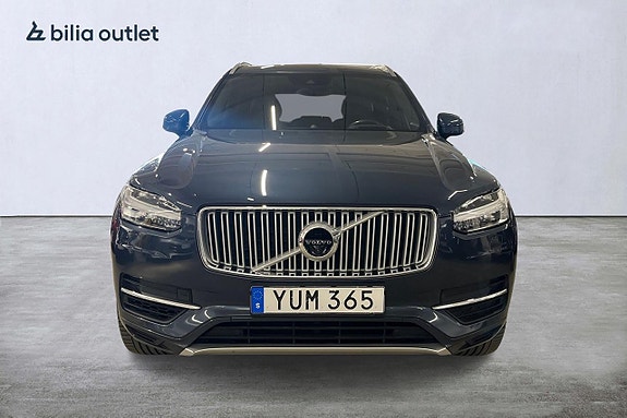 Volvo XC90 5 of 30