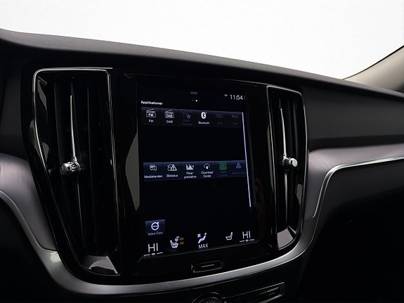 Volvo V60 26 of 30