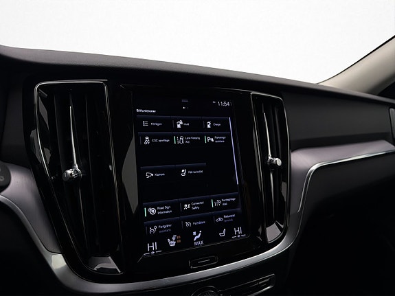Volvo V60 24 of 30