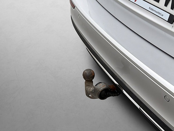 Volvo V60 9 of 30