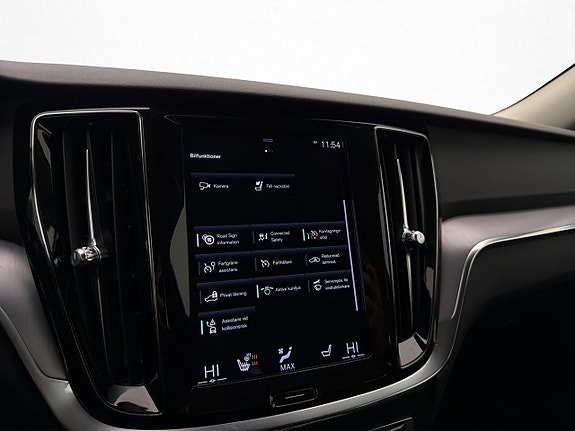 Volvo V60 25 of 30
