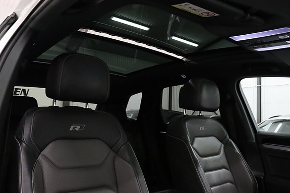 Volkswagen Touareg 14 of 30