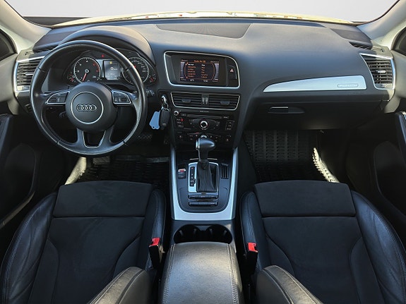 Audi Q5 11 of 17