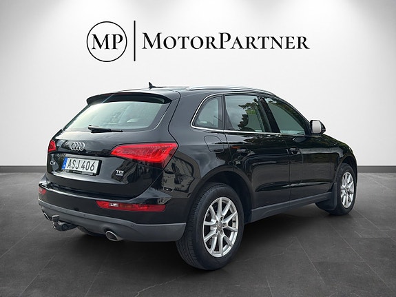 Audi Q5 7 of 17