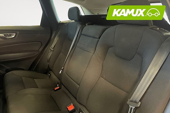 Volvo XC60 14 of 26