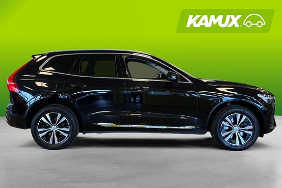Volvo XC60 2 of 26