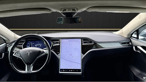 Tesla Model S 7 of 10
