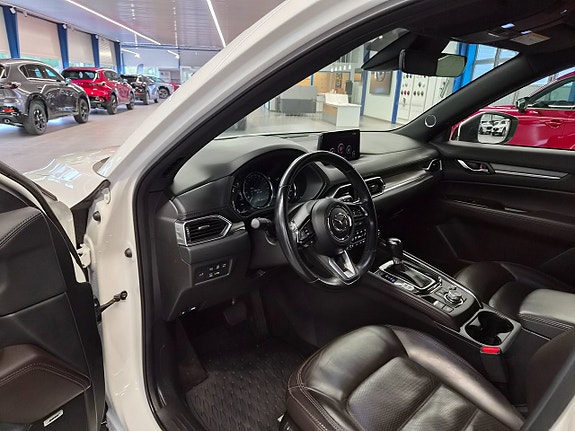 Mazda CX-5 8 of 16