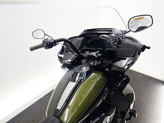 Harley-Davidson Ultra Limited FLHTK 5 of 7