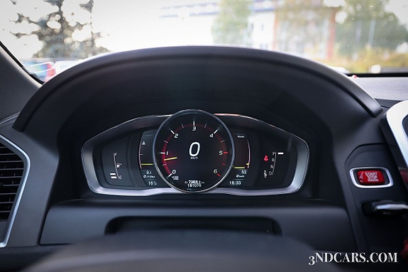 Volvo XC60 17 of 19