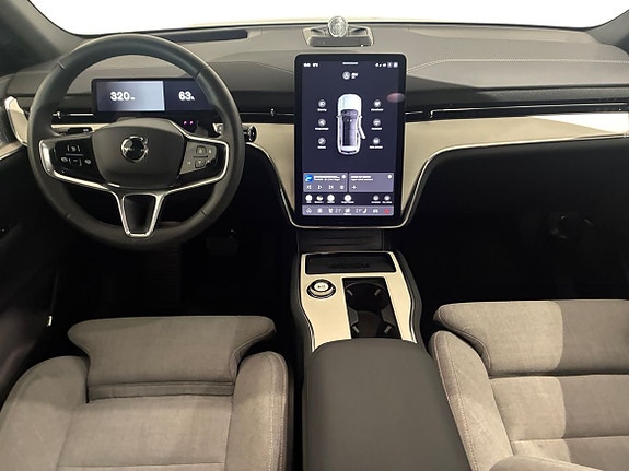 Volvo EX90 5 of 15