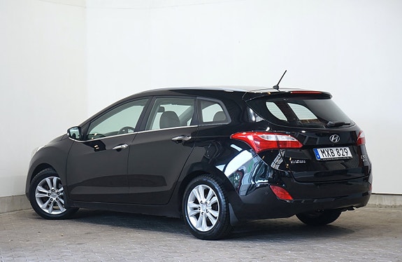 Hyundai i30 3 of 11