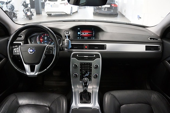 Volvo S80 10 of 28