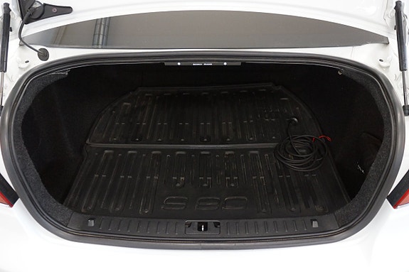 Volvo S80 14 of 28