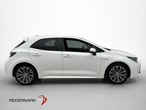 Toyota Corolla 4 of 30