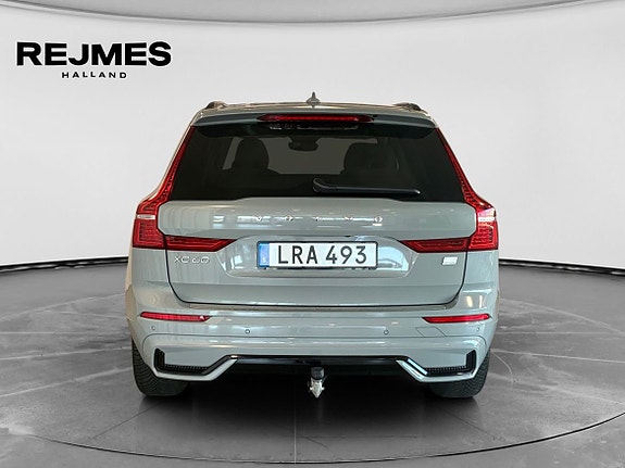 Volvo XC60 7 of 16