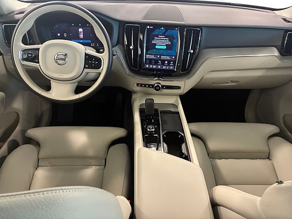 Volvo XC60 5 of 16