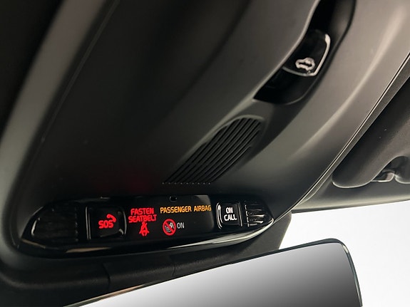 Volvo XC60 29 of 30