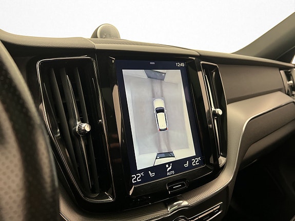 Volvo XC60 21 of 30