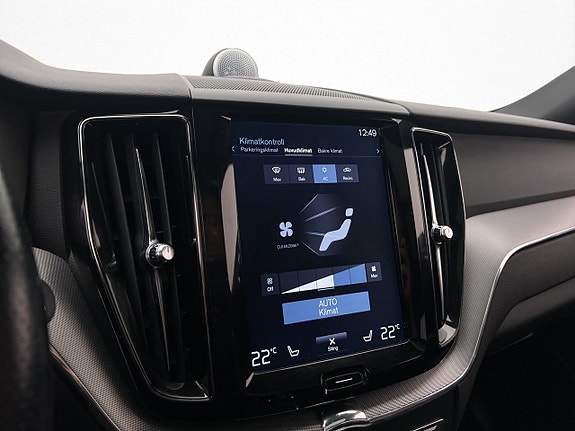 Volvo XC60 26 of 30