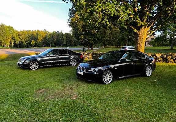 BMW 530d 2 of 7