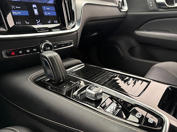 Volvo V60 28 of 30