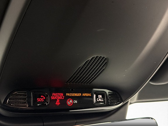 Volvo V60 16 of 30