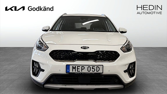 Kia Niro 2 of 26