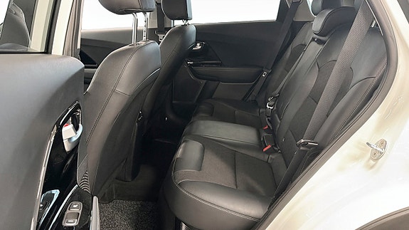 Kia Niro 11 of 26