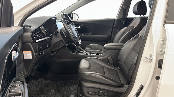 Kia Niro 12 of 26