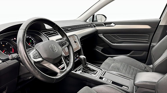 Volkswagen Passat 7 of 18