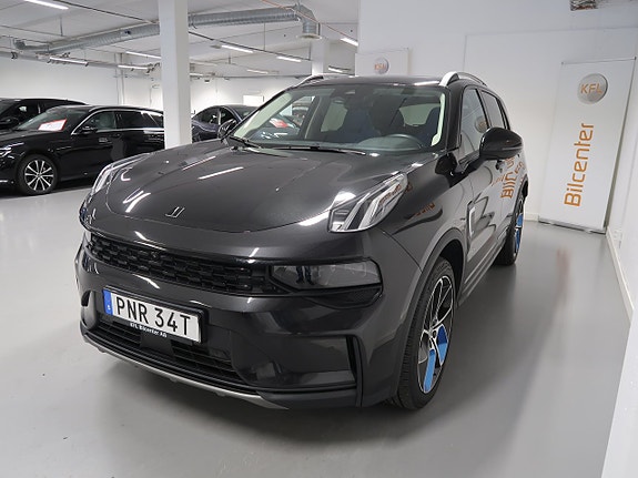 Lynk & Co 01 8 of 30