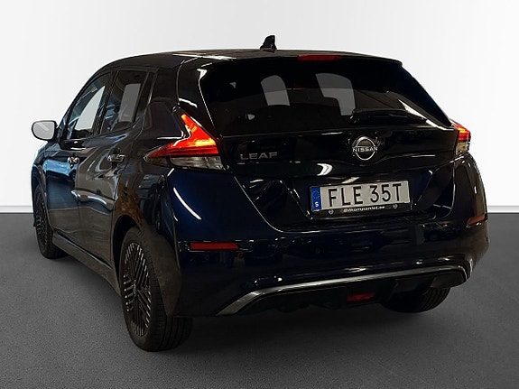 Nissan Leaf 2 of 10