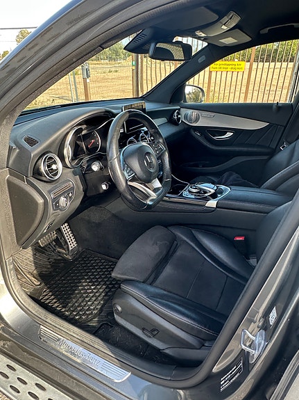 Mercedes-Benz GLC350 e 7 of 10