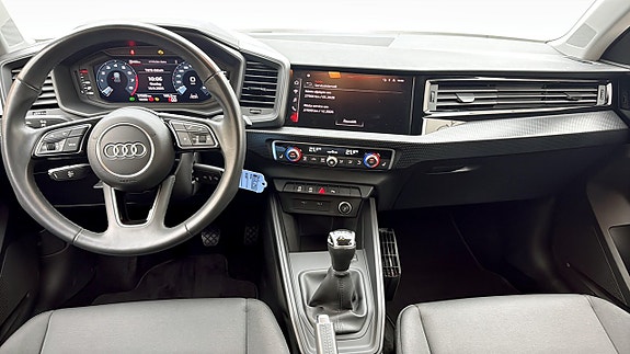 Audi A1 10 of 18