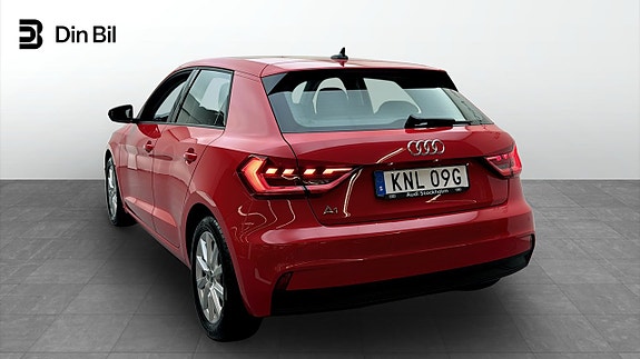 Audi A1 3 of 18