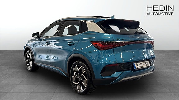 BYD Atto 3 7 of 24